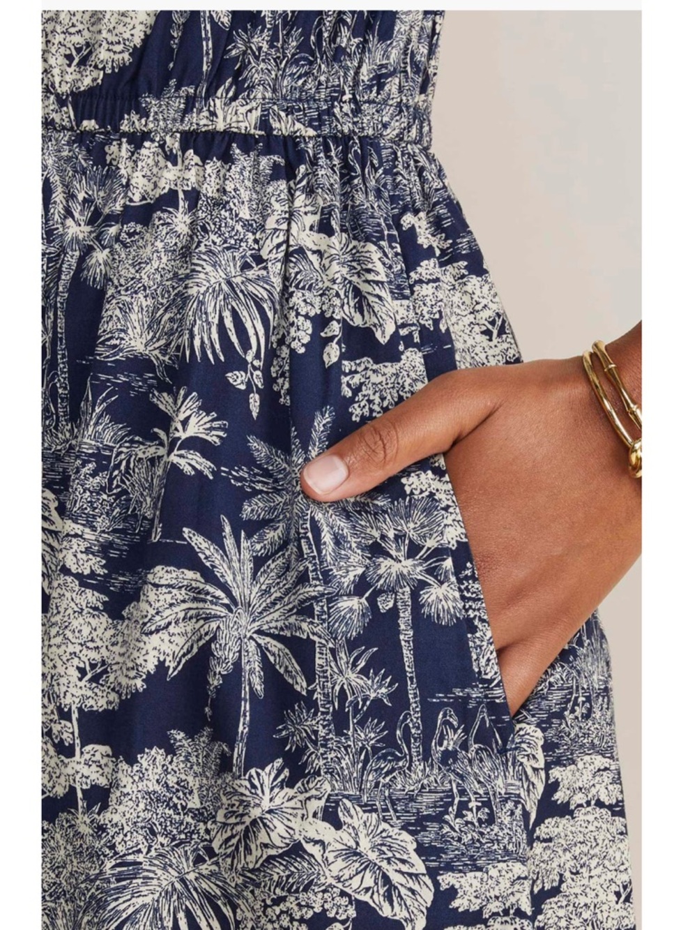 Vineyard Vines Navy and White Tropical Print Midi Dress - Like New - Picture 6 of 13